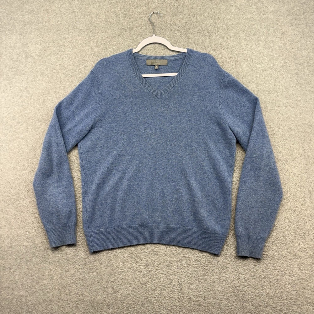 Neiman Marcus Sweater Mens Medium Blue 100% Cashmere V Neck Pullover Preppy